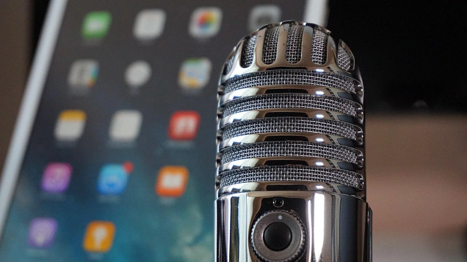 9 Must Listen Small Business Podcasts For Entrepreneurs On The Rise Crispme 