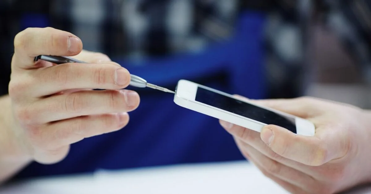 iPhone Screen Replacement