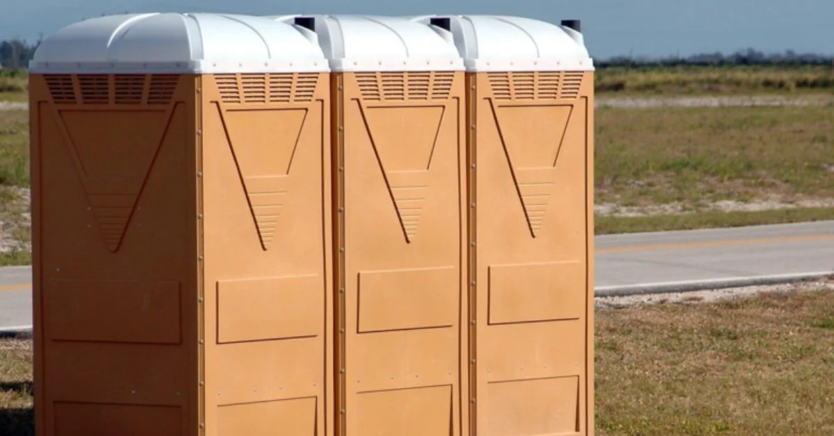 outdoor portable toilet