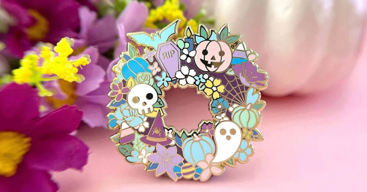 CUSTOM PINS