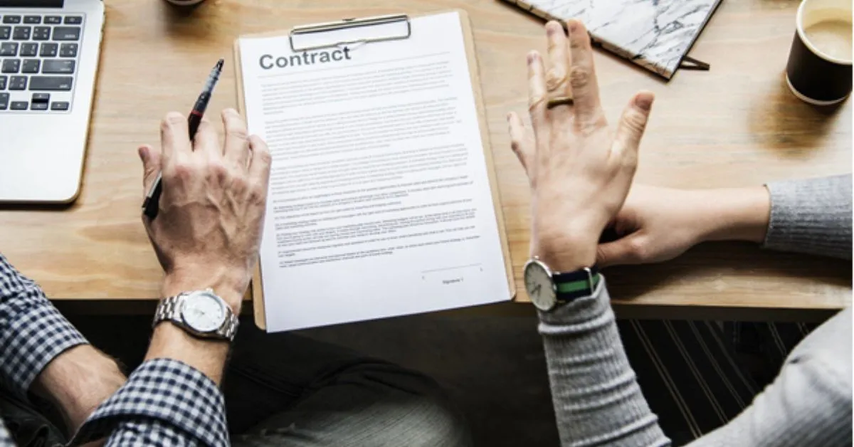 different types of contracts