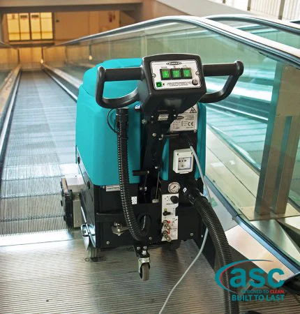 Escalator Cleaners