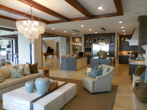 HOUSE RENOVATION CONTRACTOR