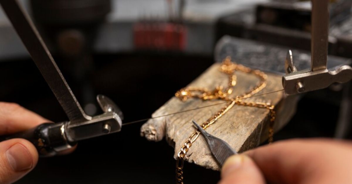 FIX BROKEN GOLD CHAINS