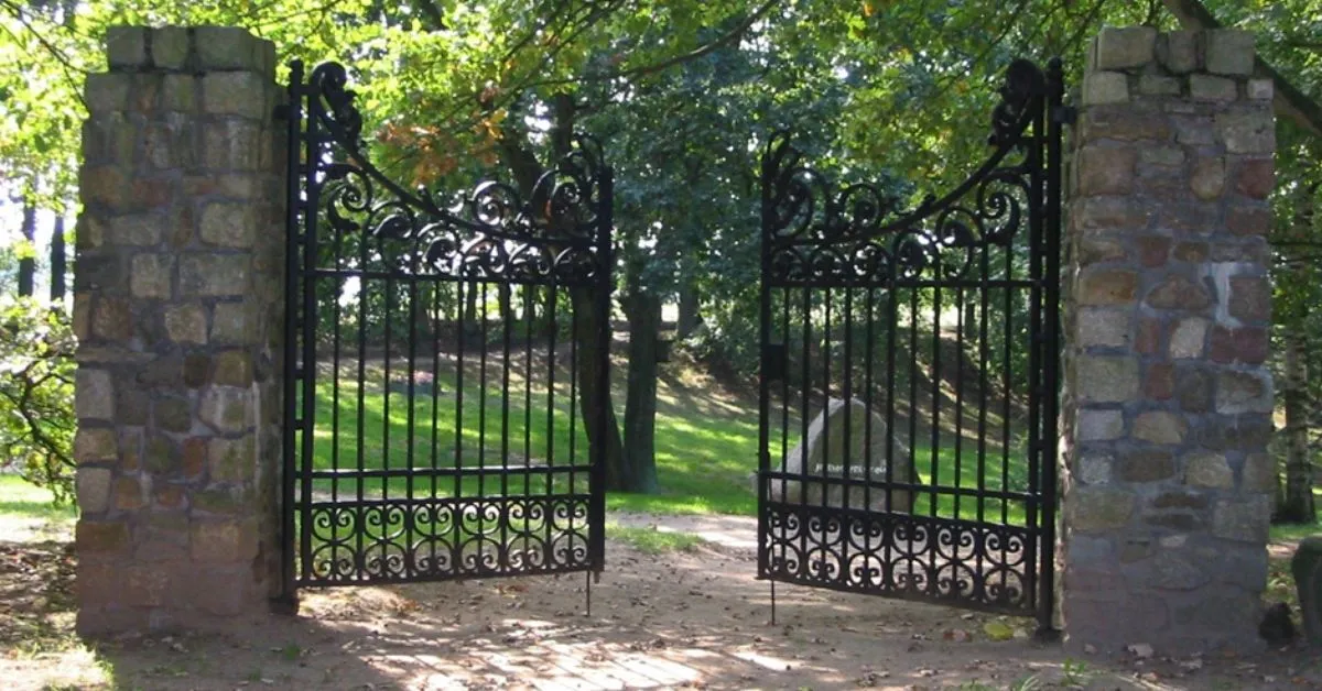 fitting electric gates