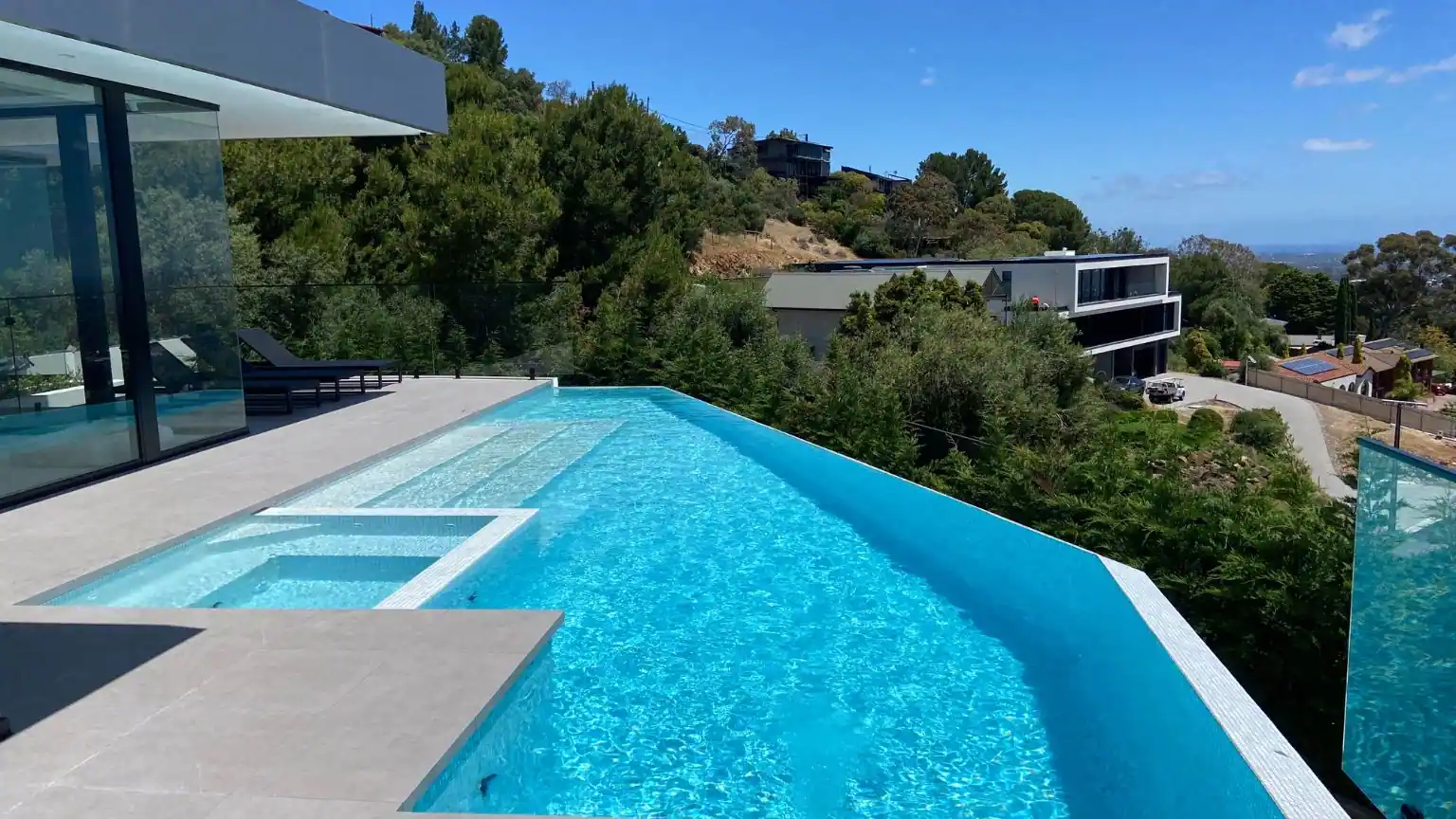 Work with a Pool Contractor