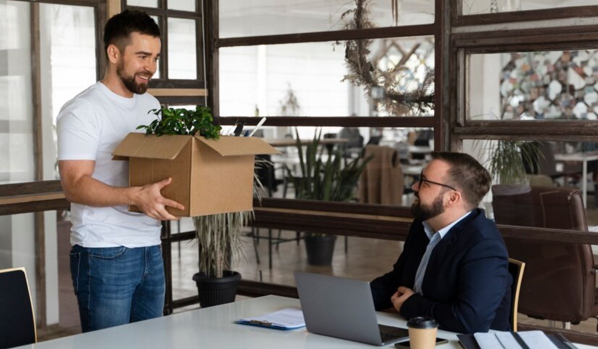 HIRING A REMOVALIST
