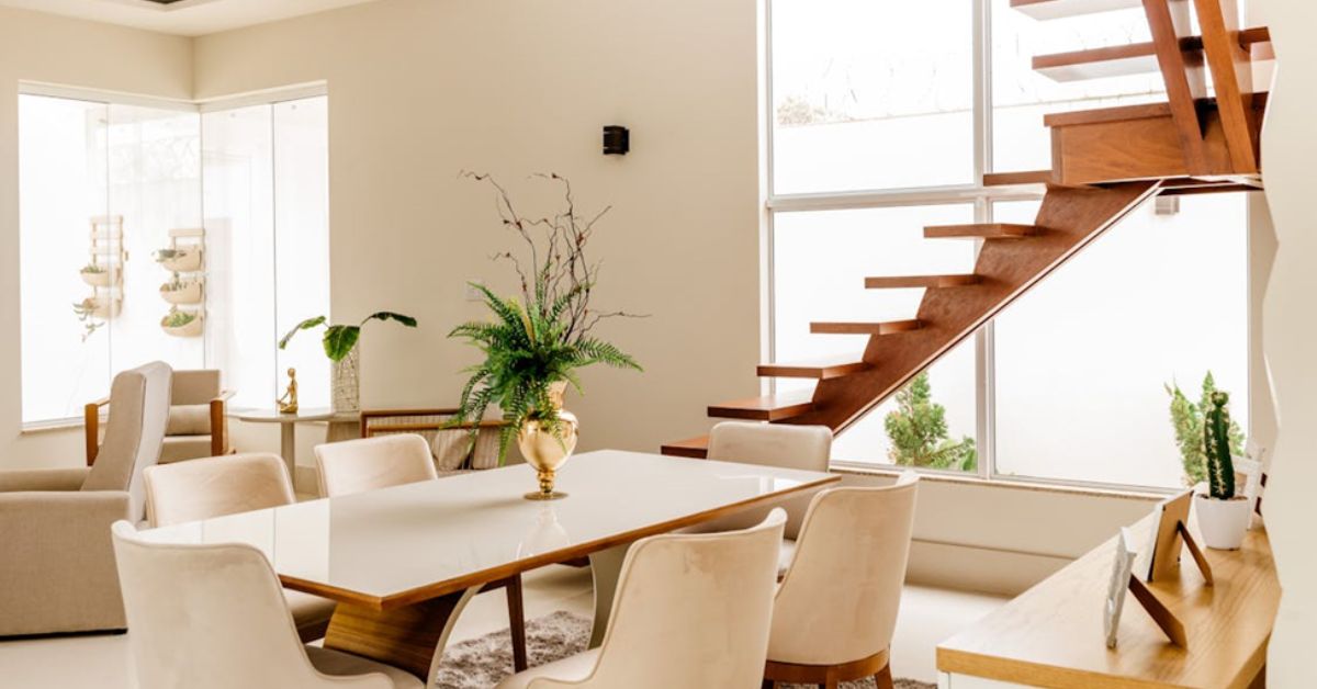 WINDOWS FOR A BRIGHTER HOME