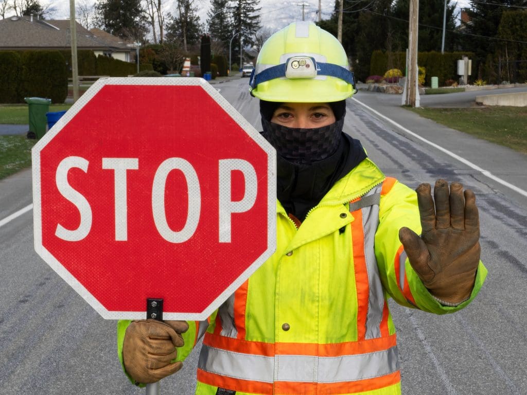 How to Choose the Right Traffic Control Equipment for Construction Sites