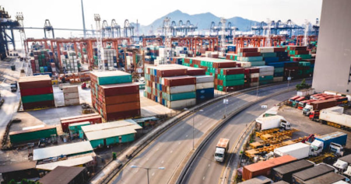 Optimising International Logistics: Strategies for Global Business Success