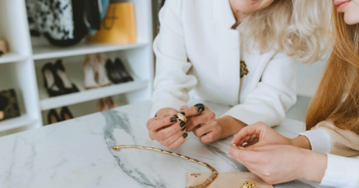 Jewelry Stores