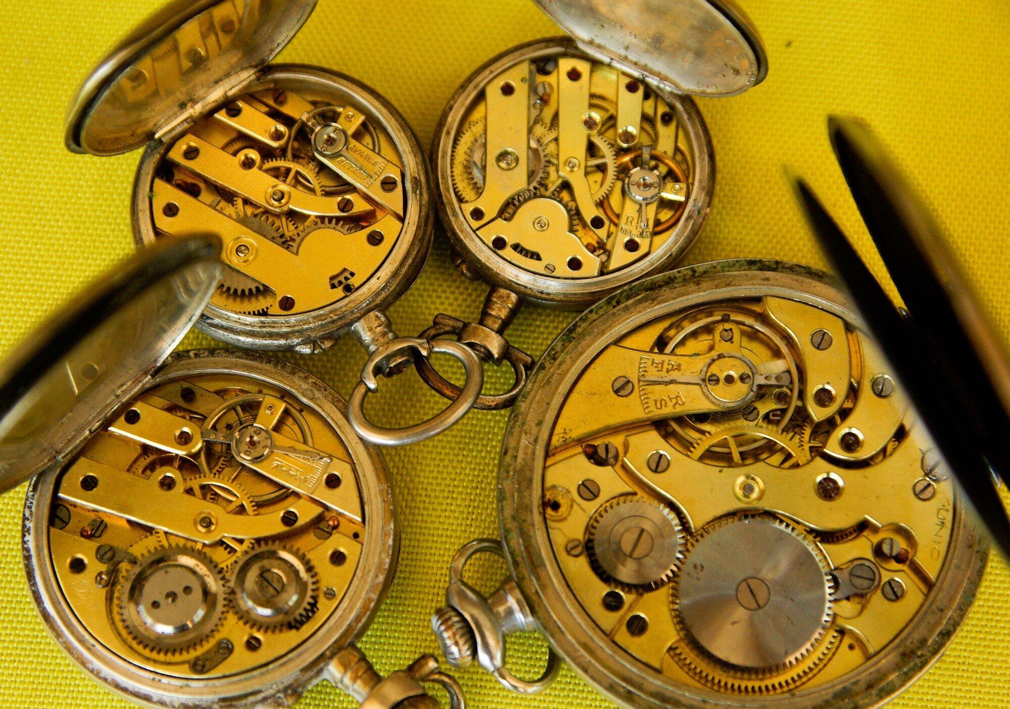 watch servicing