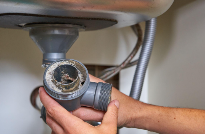 8 Signs You Need A Professional Drain Cleaning Service
