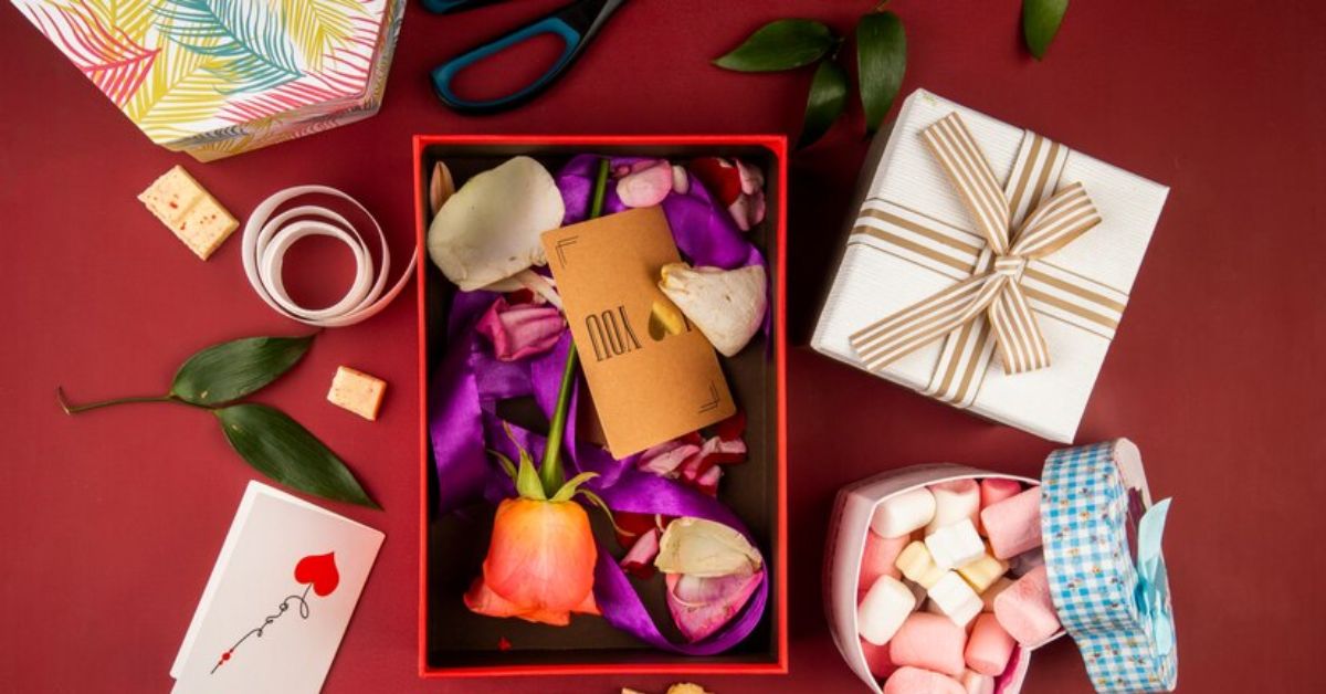 The Art of Gifting: Unboxing the Perfect Gift Hampers