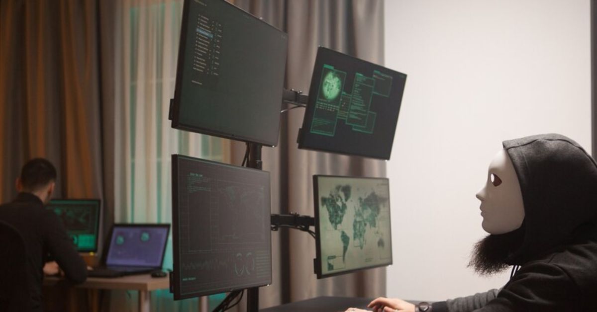AUTONOMOUS ENDPOINT MANAGEMENT
