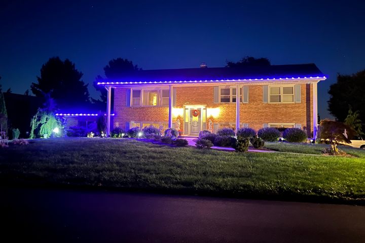 Christmas Light Installation in Paxtonia PA
