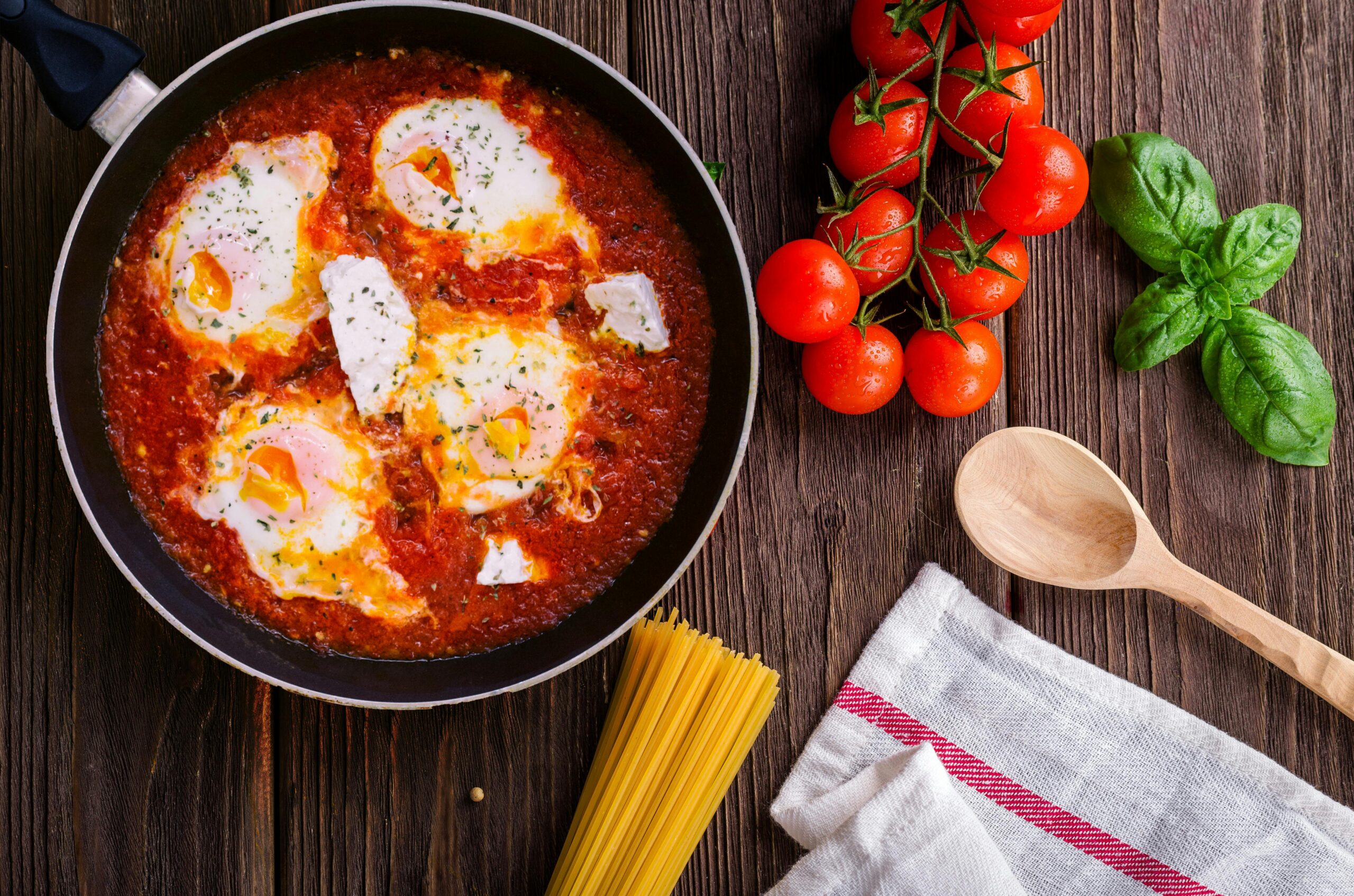 Top Kitchen Equipment Every Modern Home Needs in 2025