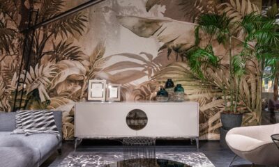 How to Bring Nature Indoors: Using Animal-Themed Wallpaper for a Cozy and Stylish Home